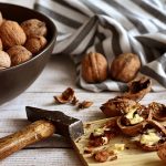 Грецкие орехи: польза и вред